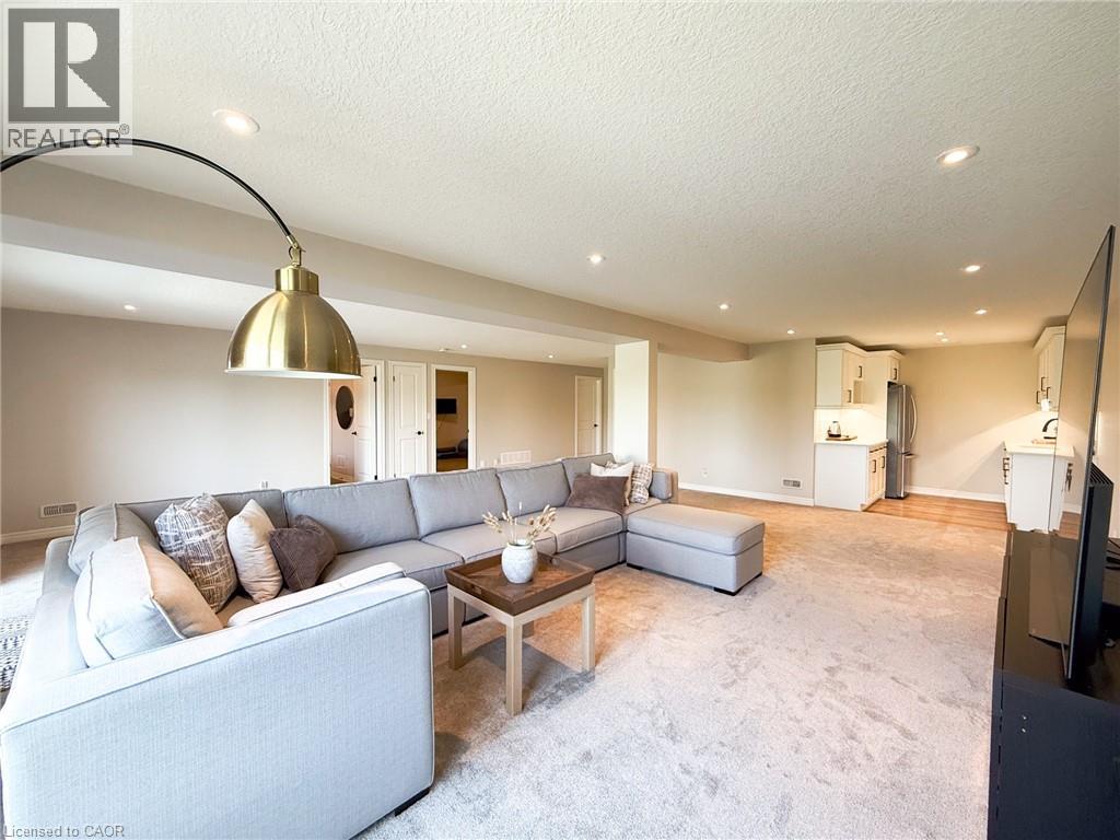 4-bedroom home for sale at 103 GIBBONS Street, Waterford ON · photo 37 of 51