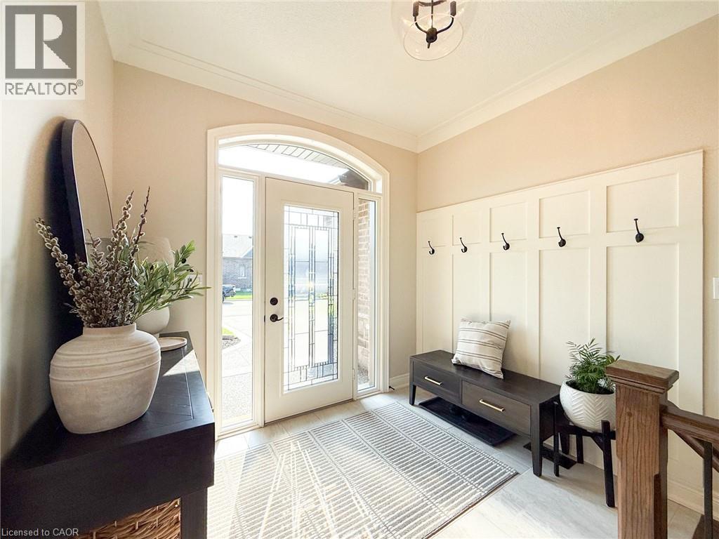 4-bedroom home for sale at 103 GIBBONS Street, Waterford ON · photo 4 of 51