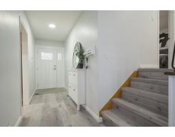 9663 Townline Diversion Road, Surrey, BC V3V2T1 Photo 16