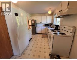Dining room - 181 Boston Rd, Tahsis, BC V0P1X0 Photo 11