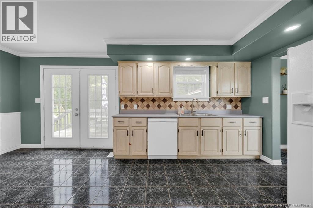 7 Ivey Court - 8