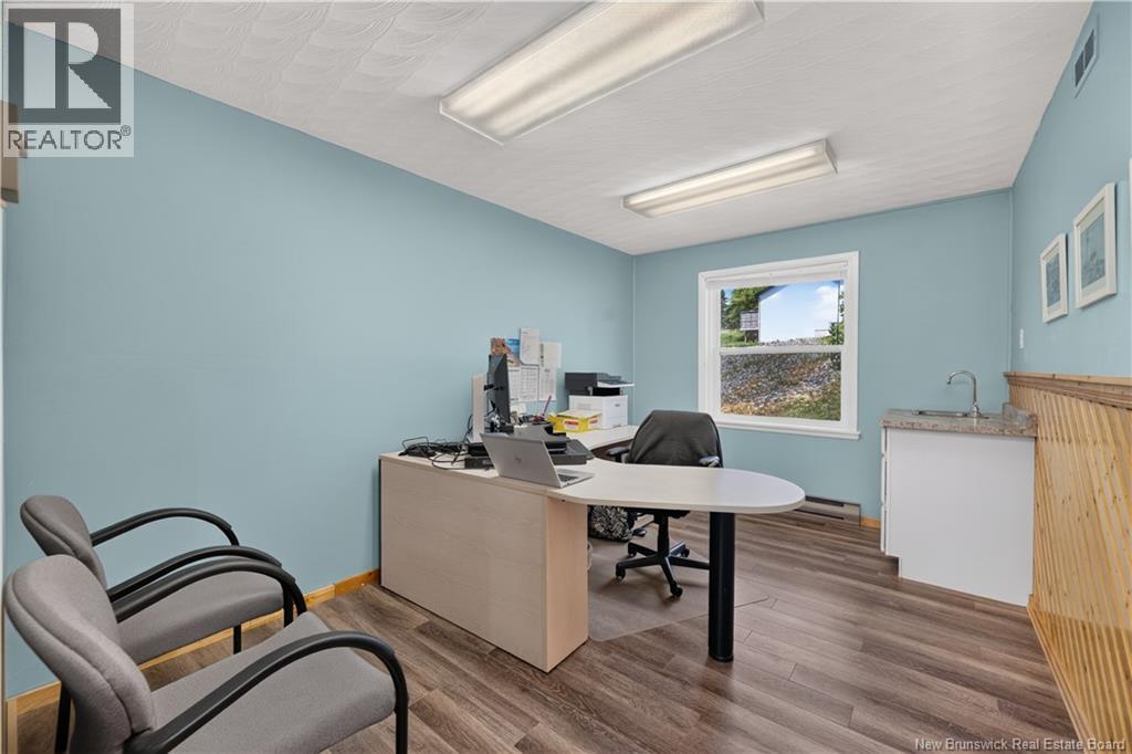 1 GOLF CLUB Road - Image 47