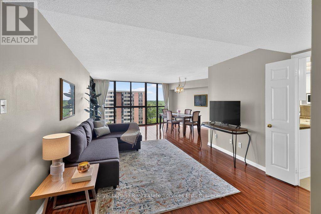#1105 1240 MARLBOROUGH COURT - 4