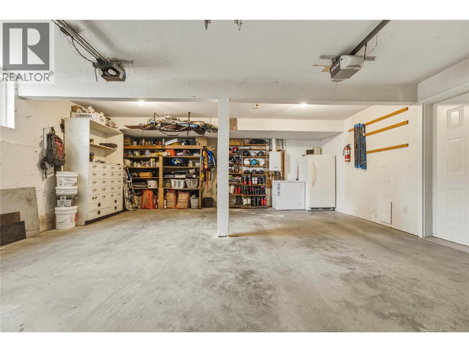6512 Blue Jay Road, Vernon