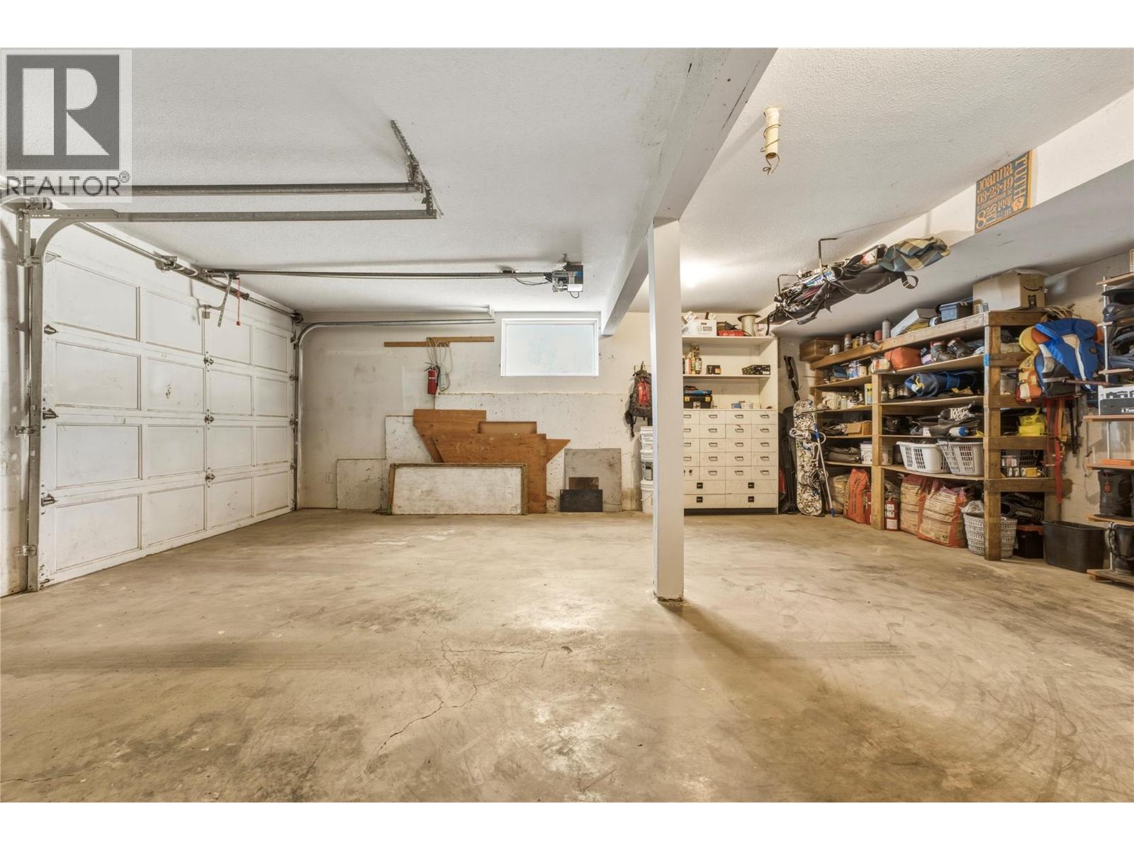 6512 Blue Jay Road, Vernon
