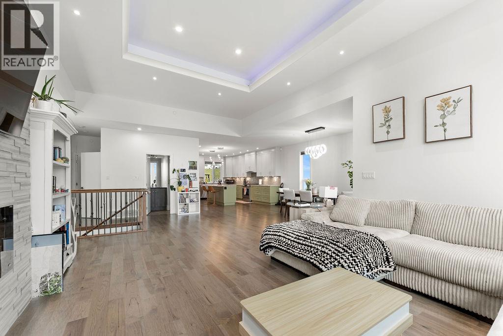 1065 EDGEHILL Place - 9