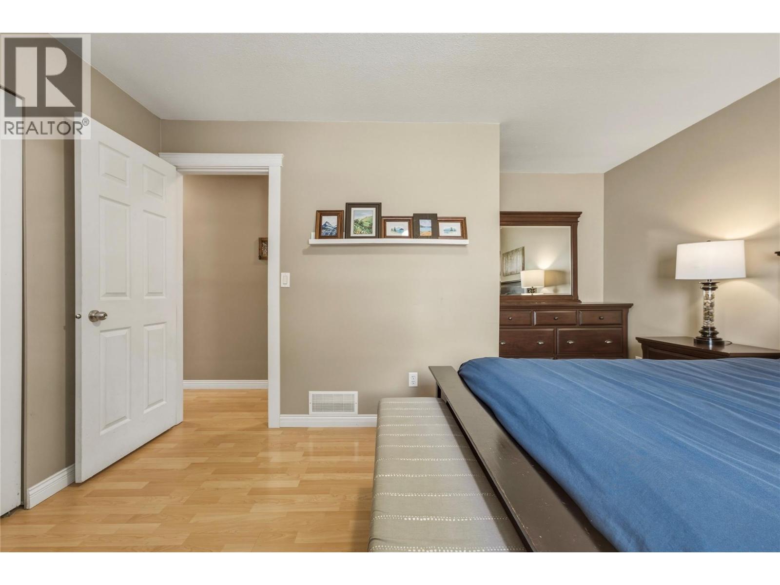 6512 Blue Jay Road, Vernon