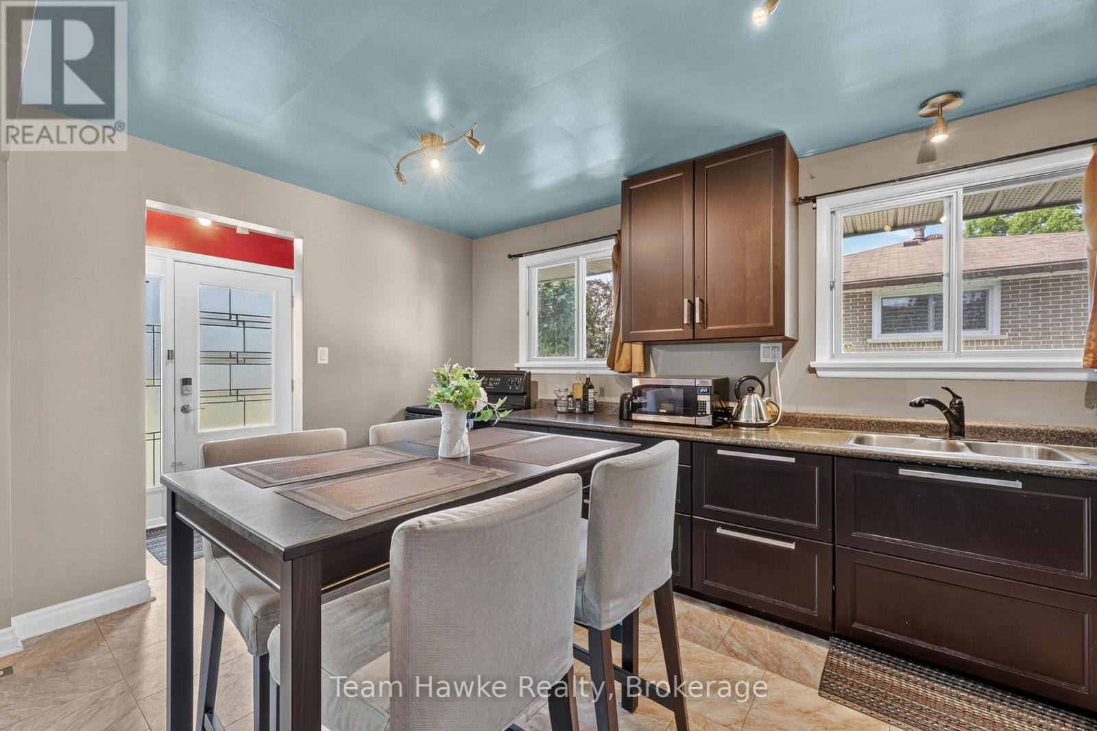 320 SCOTT STREET - 12