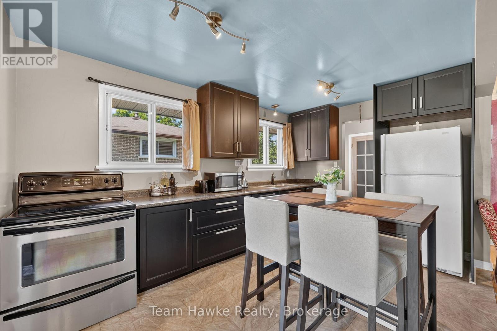 320 SCOTT STREET - 13