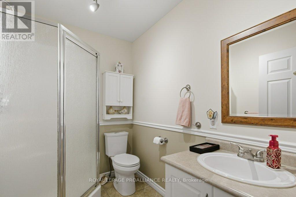 94 SANDBANKS COURT - 26