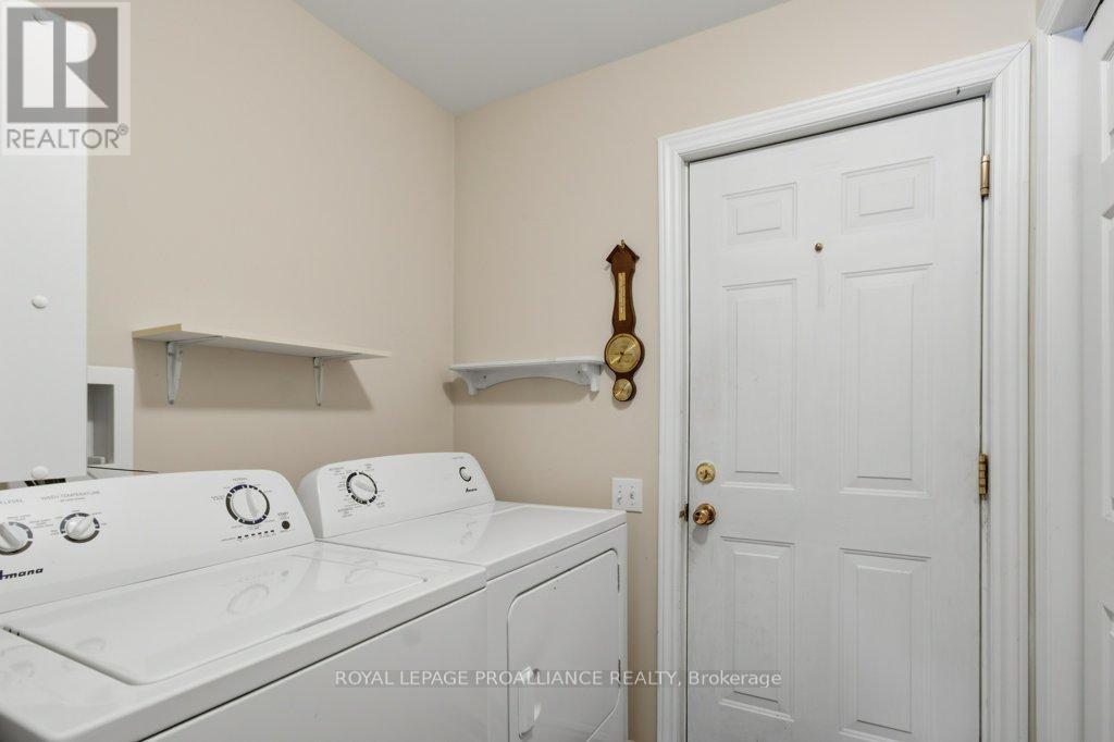94 SANDBANKS COURT - 25