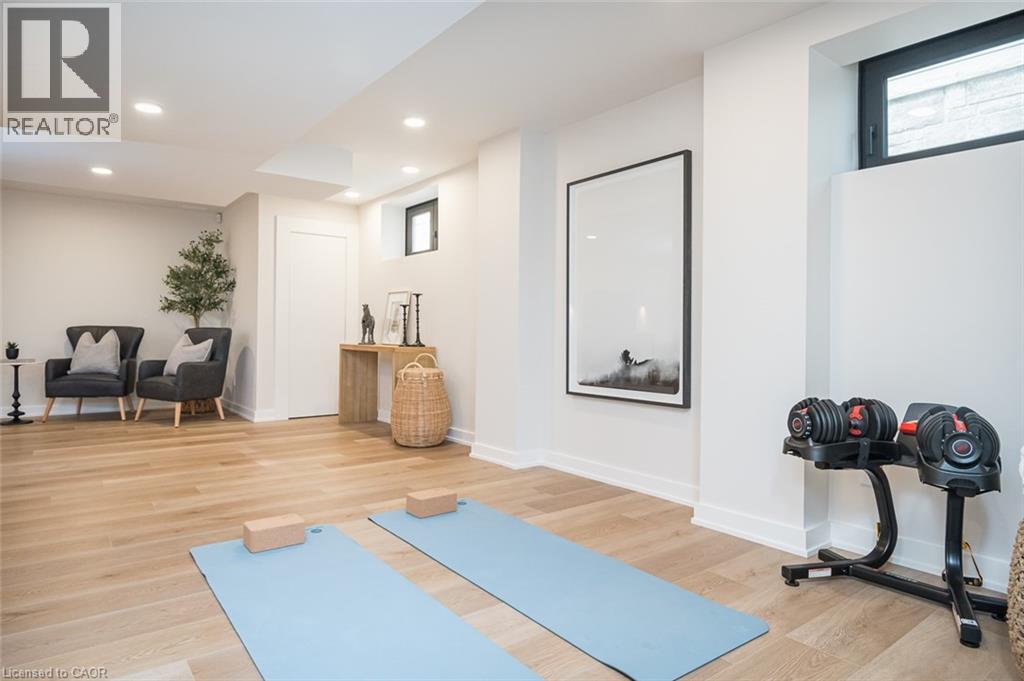 307 MARTIN Street - Image 36