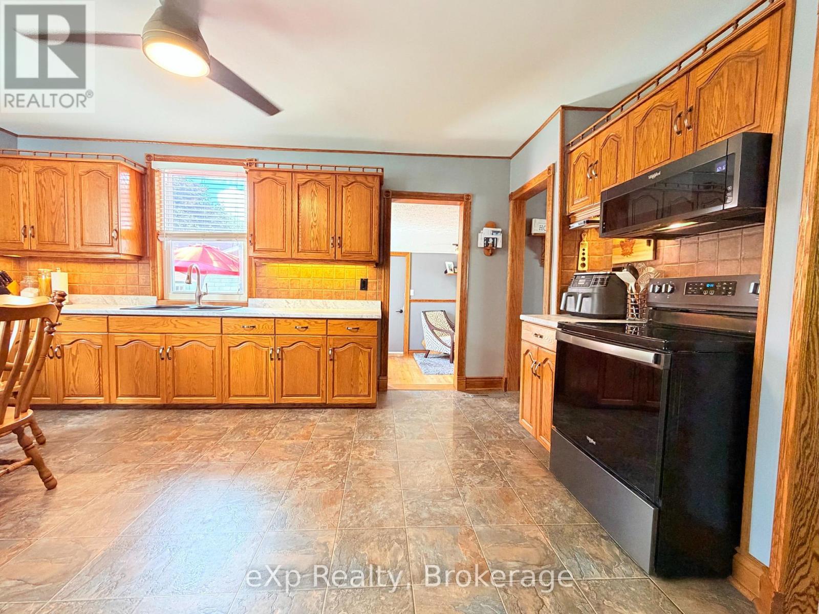 503 YONGE STREET S - 13