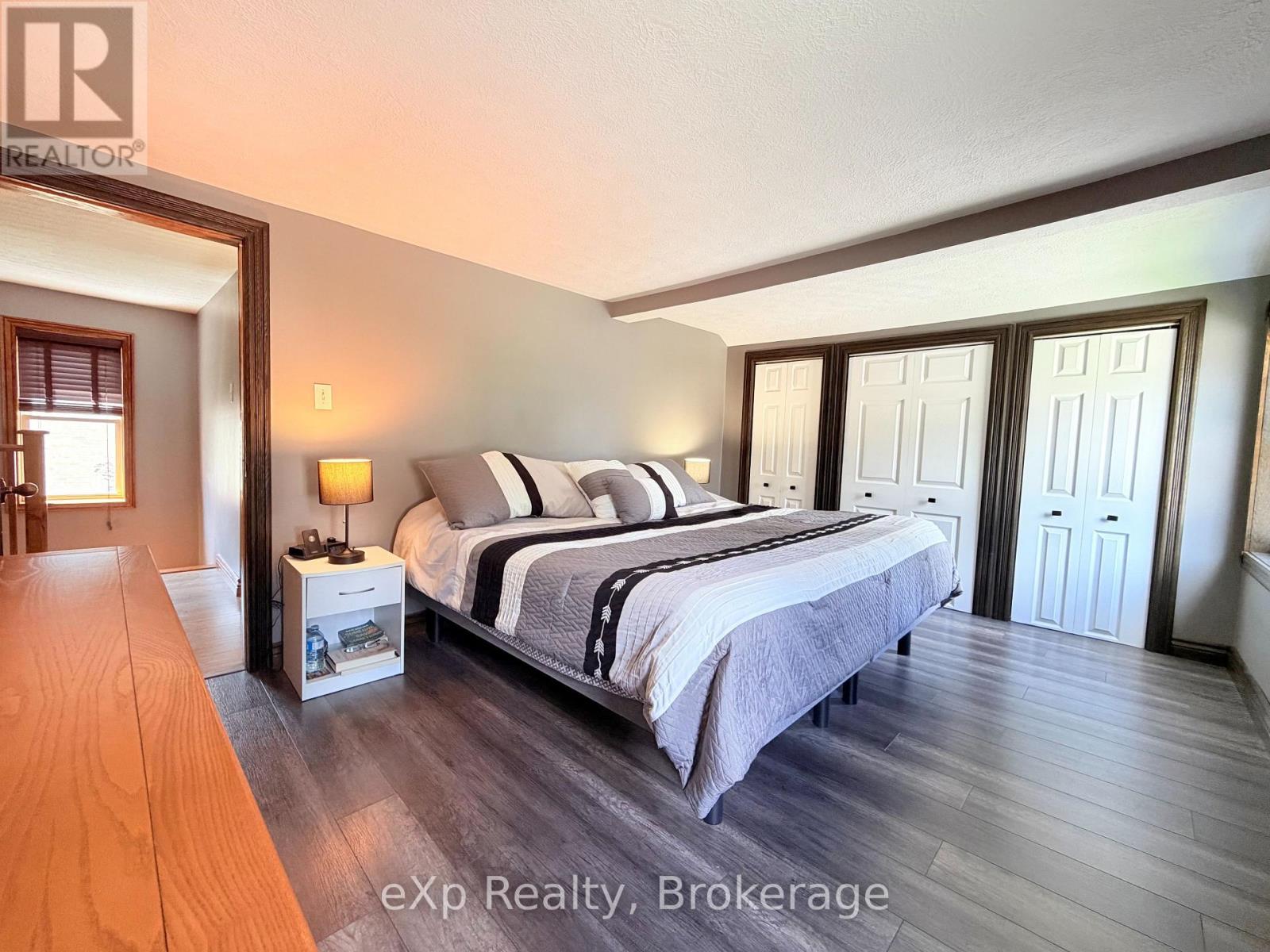 503 YONGE STREET S - 18