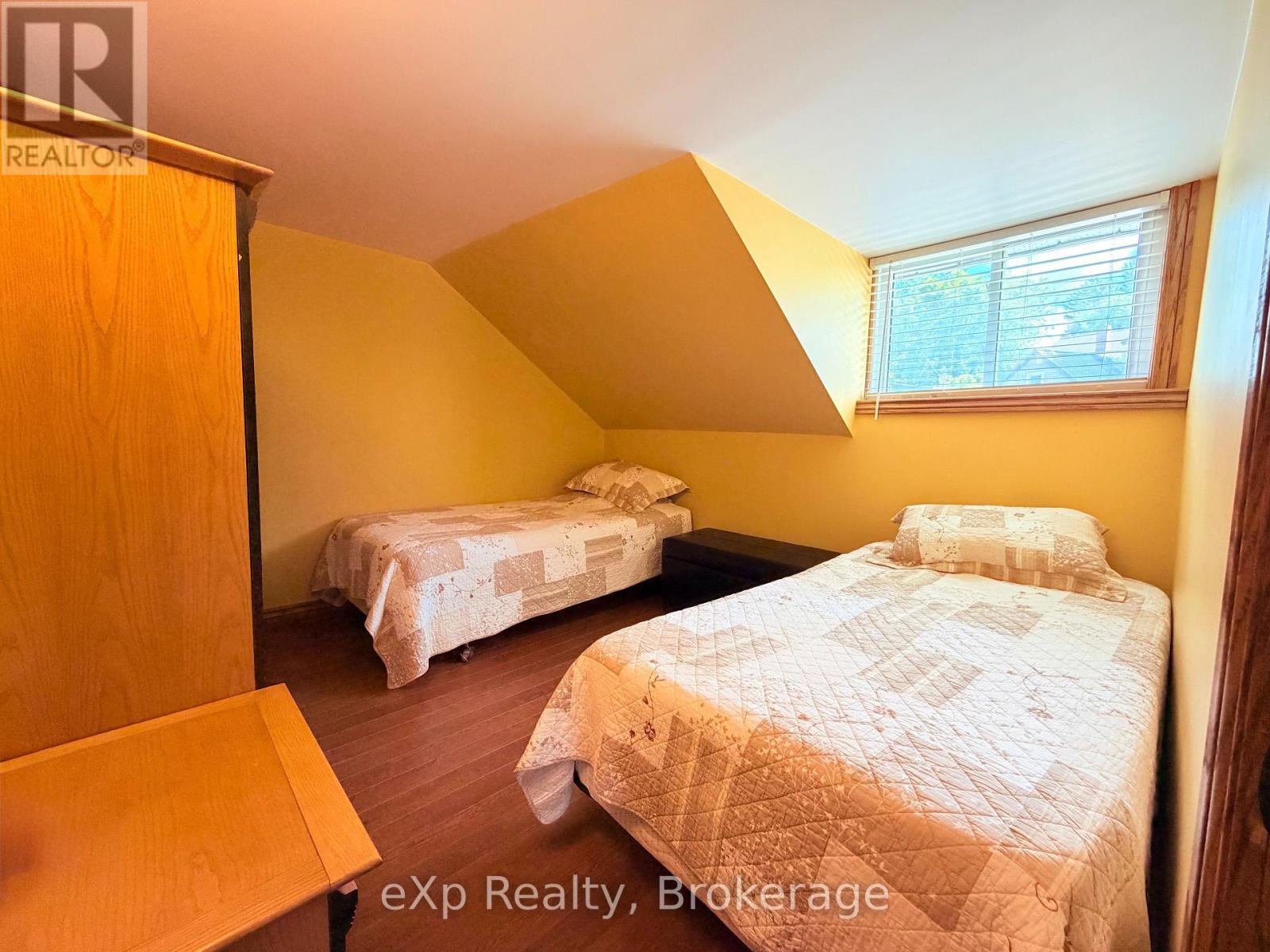 503 YONGE STREET S - 21