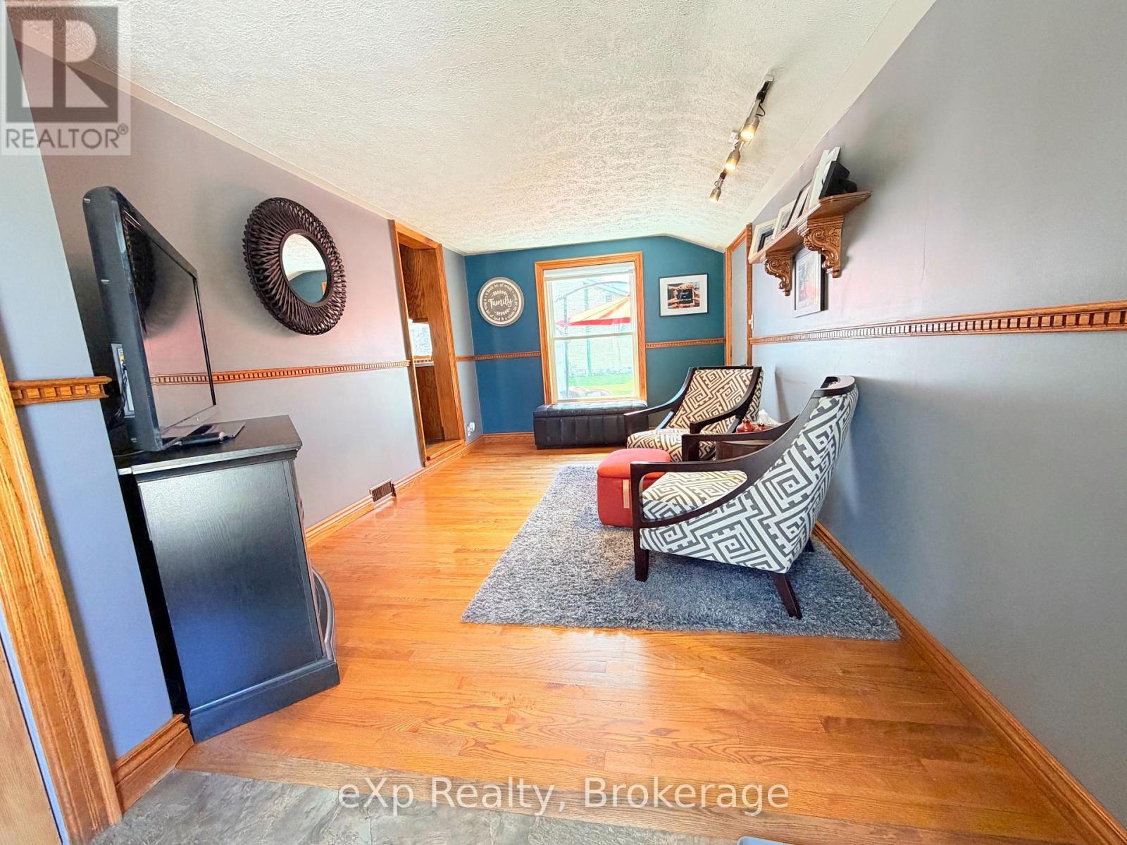 503 YONGE STREET S - 5