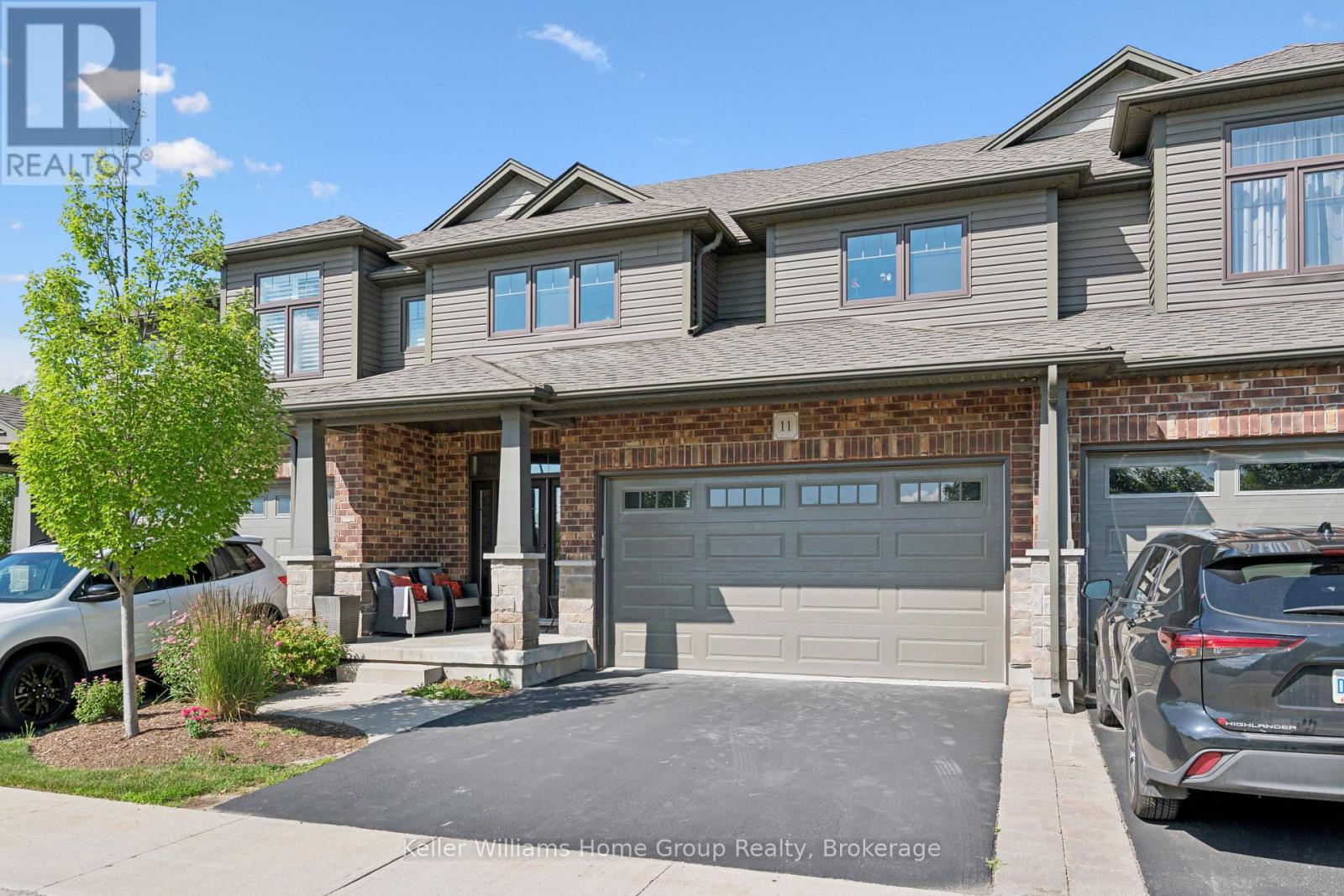 #11 254 GOSLING GARDENS AVENUE - 1