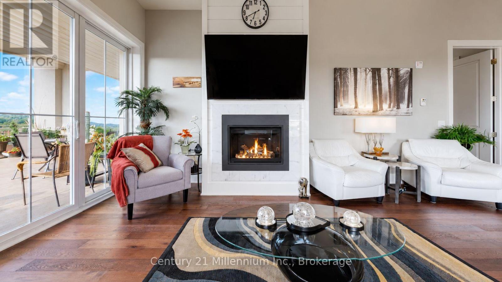 #604 80 9TH STREET E - 23