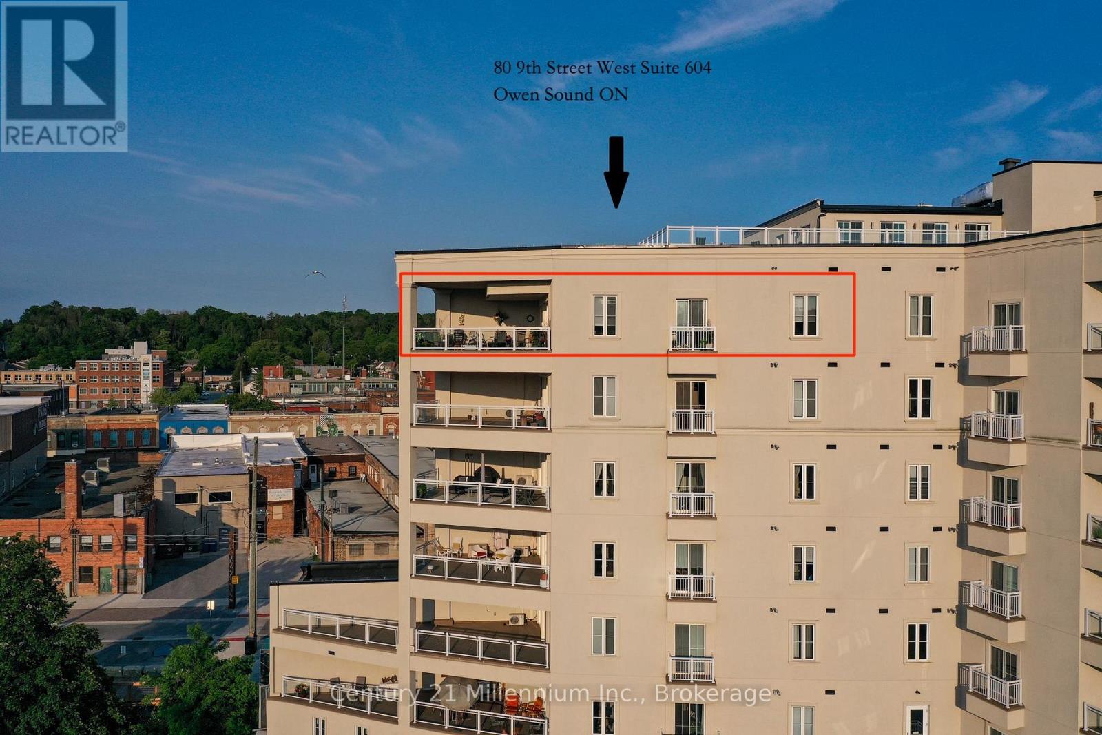 #604 80 9TH STREET E - 3