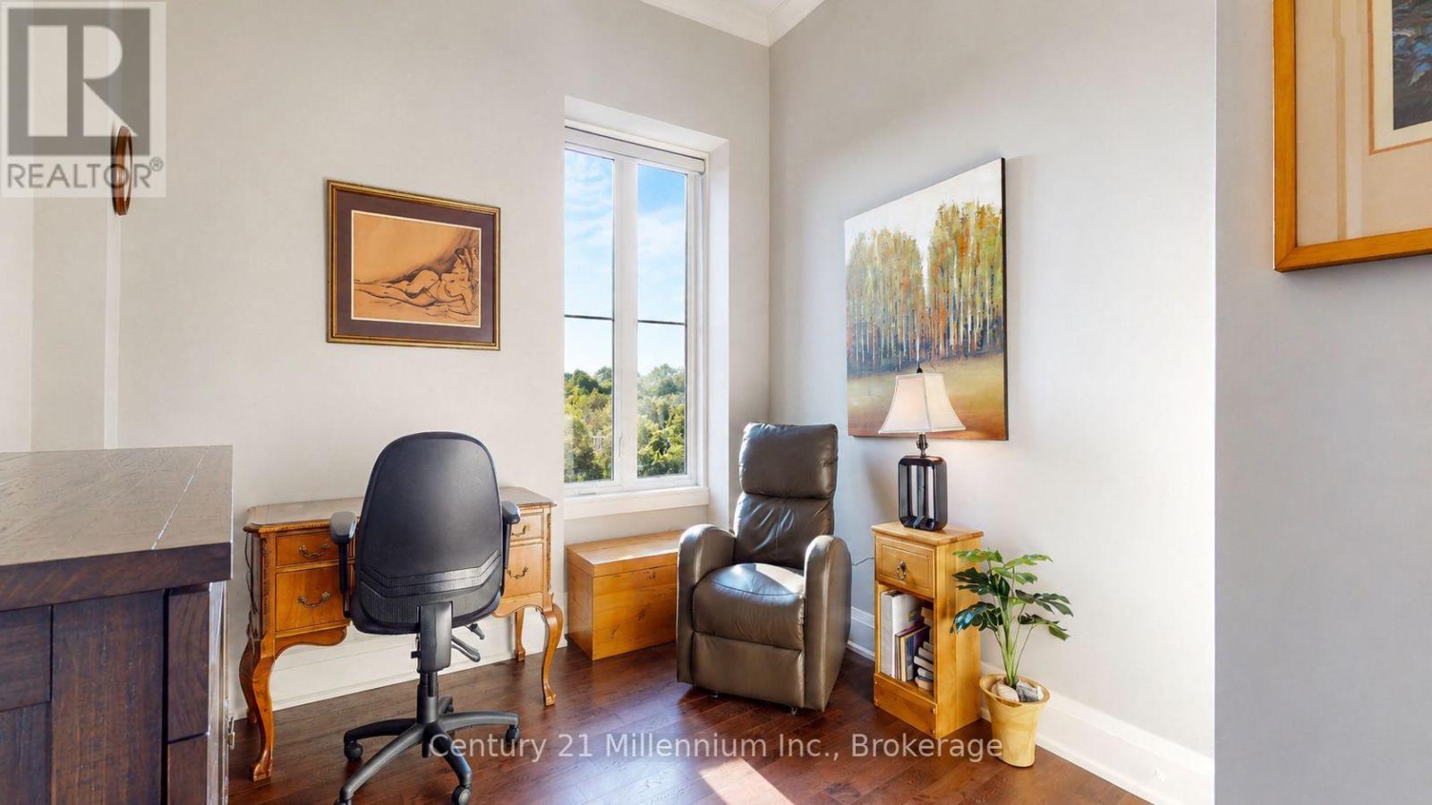 #604 80 9TH STREET E - 37