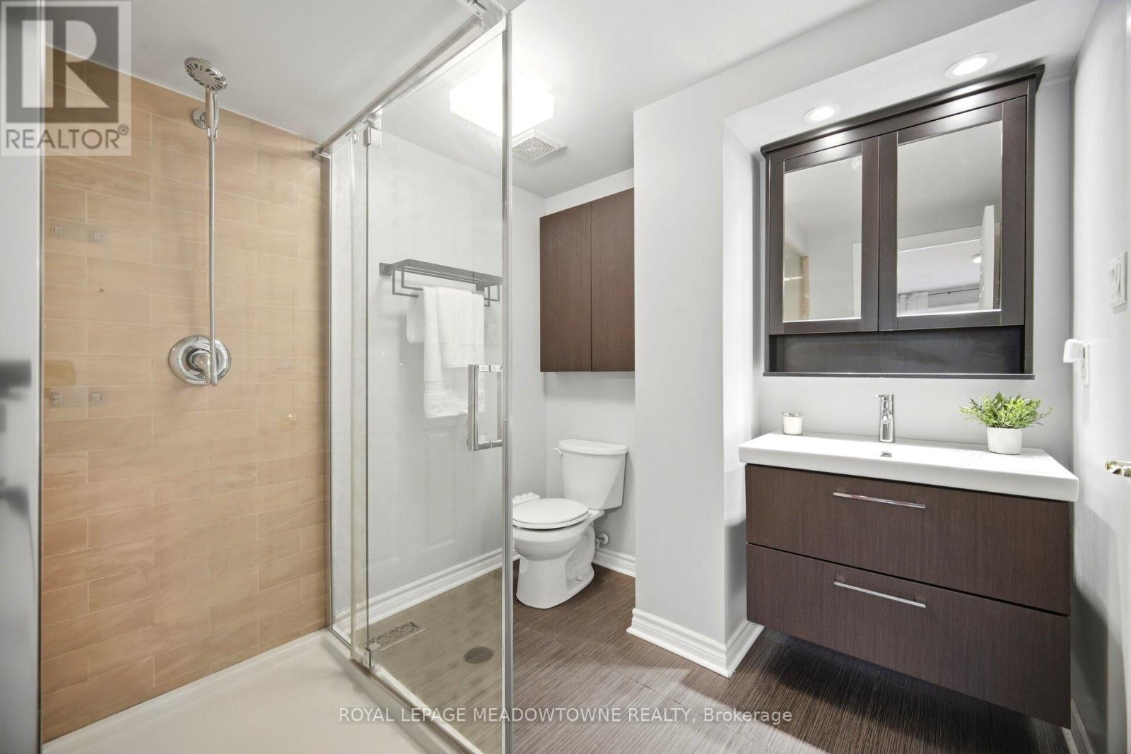 16 DUTCH MYRTLE WAY - 32