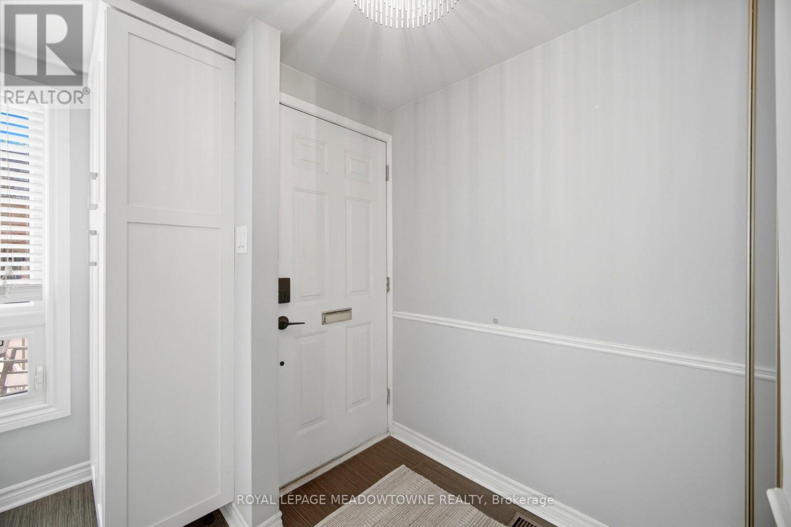 16 DUTCH MYRTLE WAY - 5