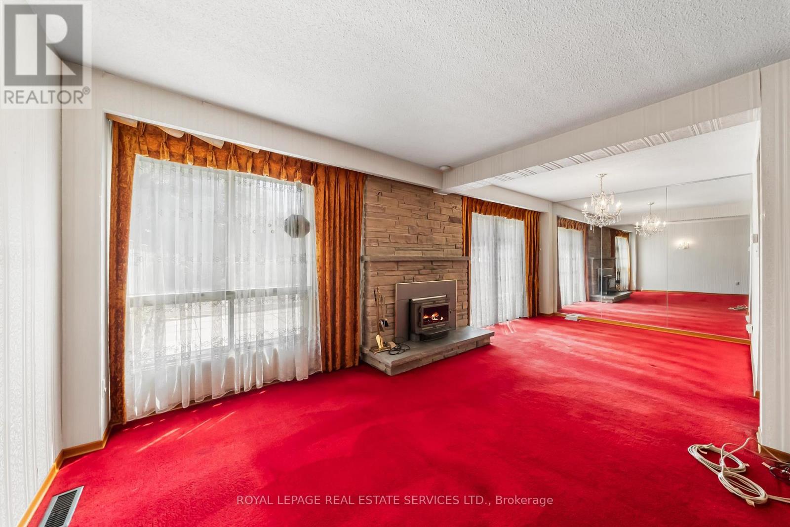 67 MINTWOOD DRIVE - 13