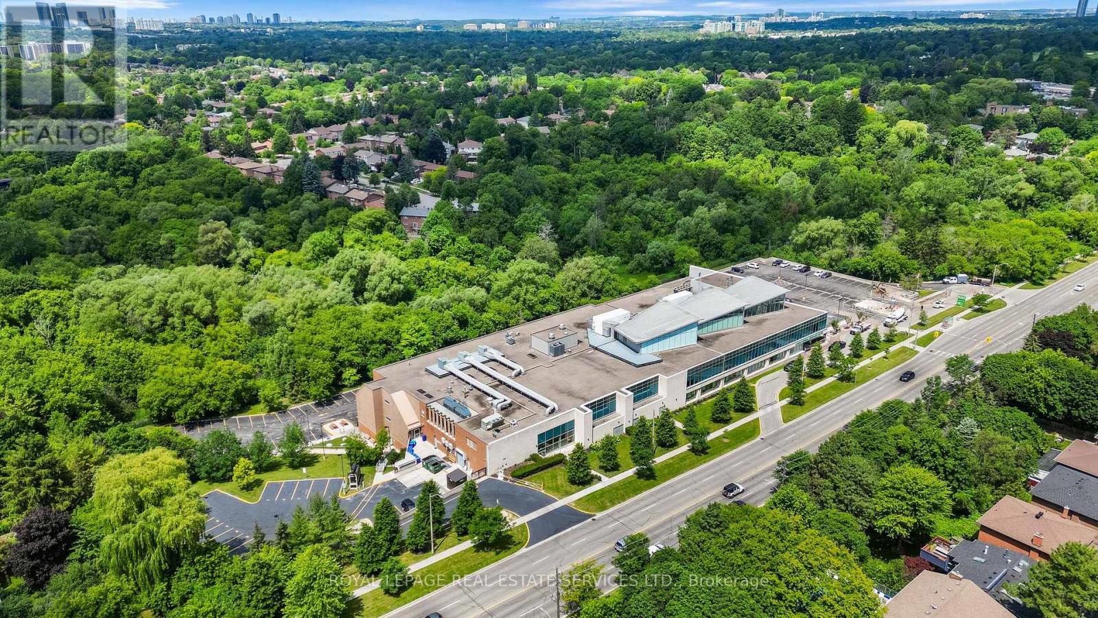 67 MINTWOOD DRIVE - 43