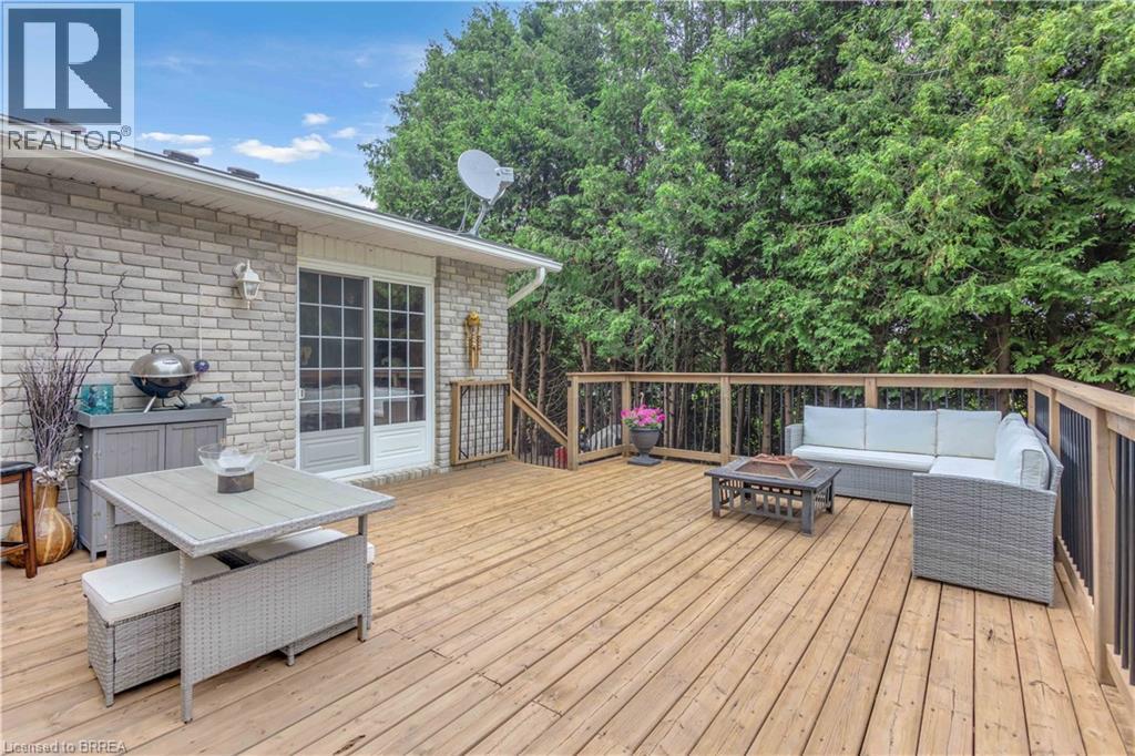 4-bedroom home for sale at 218 MECHANIC Street W, Waterford ON · photo 34 of 50