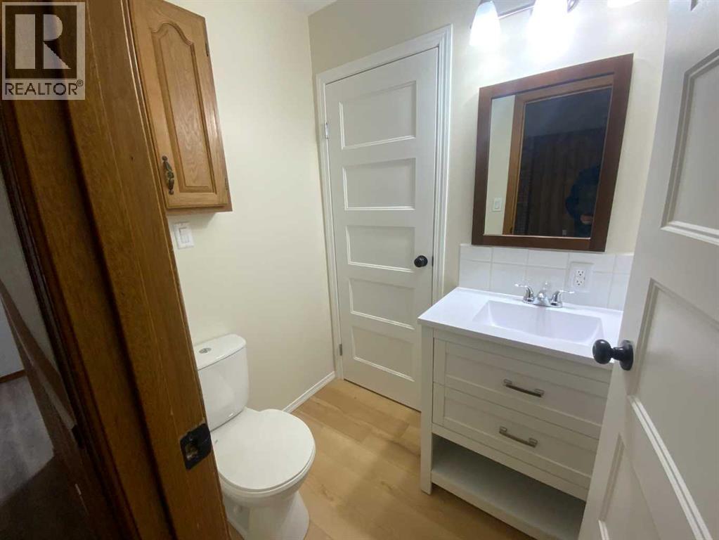 138 Trochu Avenue - 16