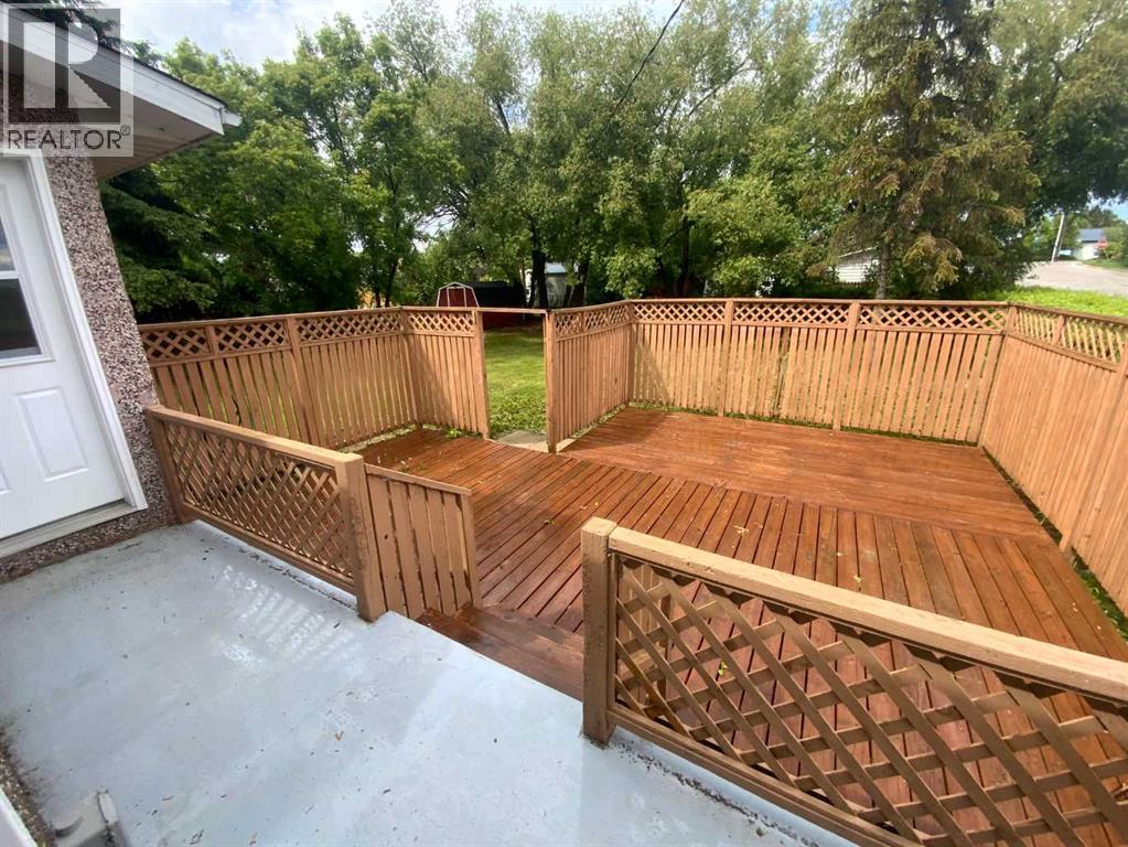 138 Trochu Avenue - 33