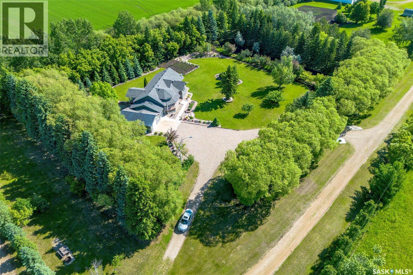 527 McAllister AVENUE - 8