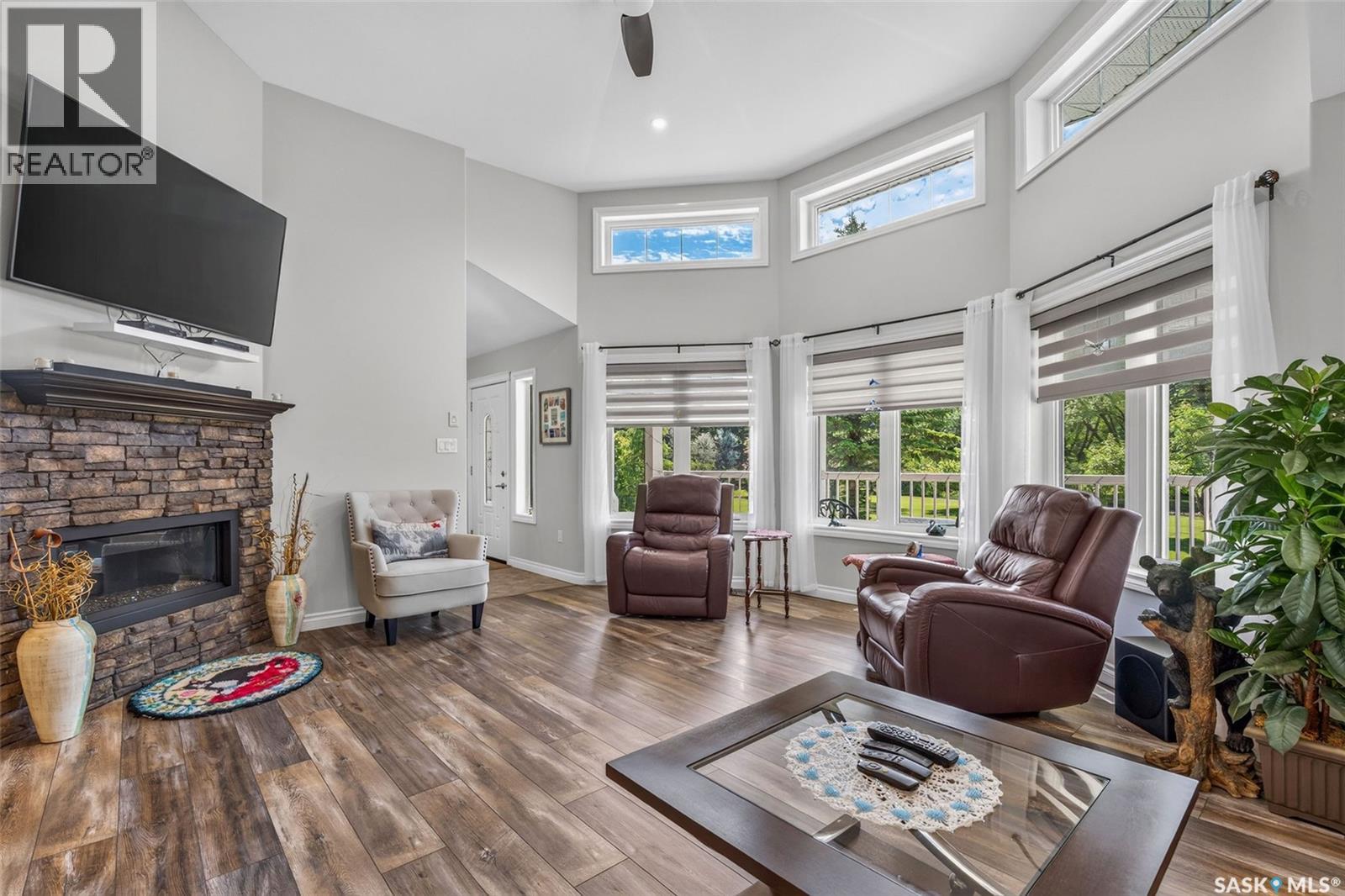 527 McAllister AVENUE - 29
