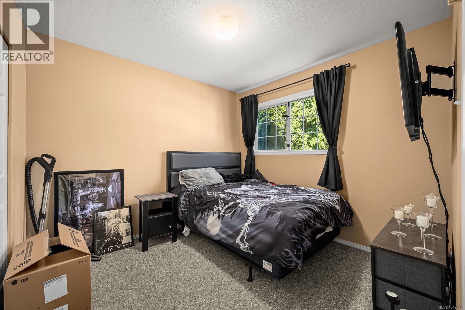 #B 4657 Valecourt Cres - 17