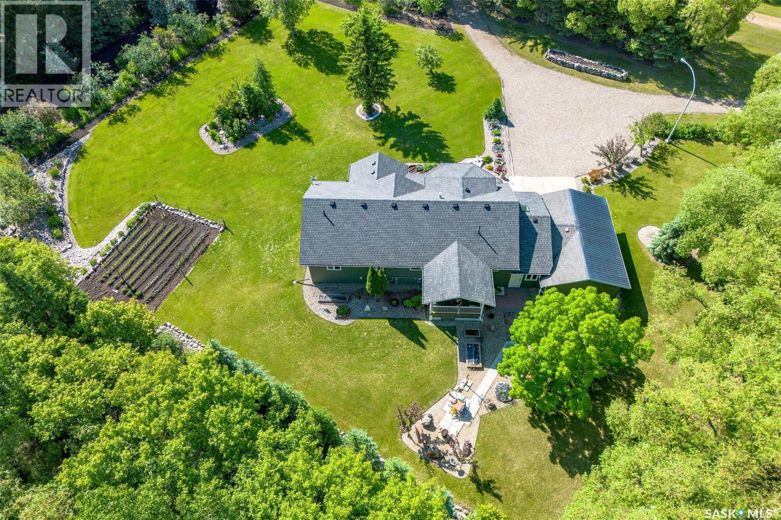 527 McAllister AVENUE - 52