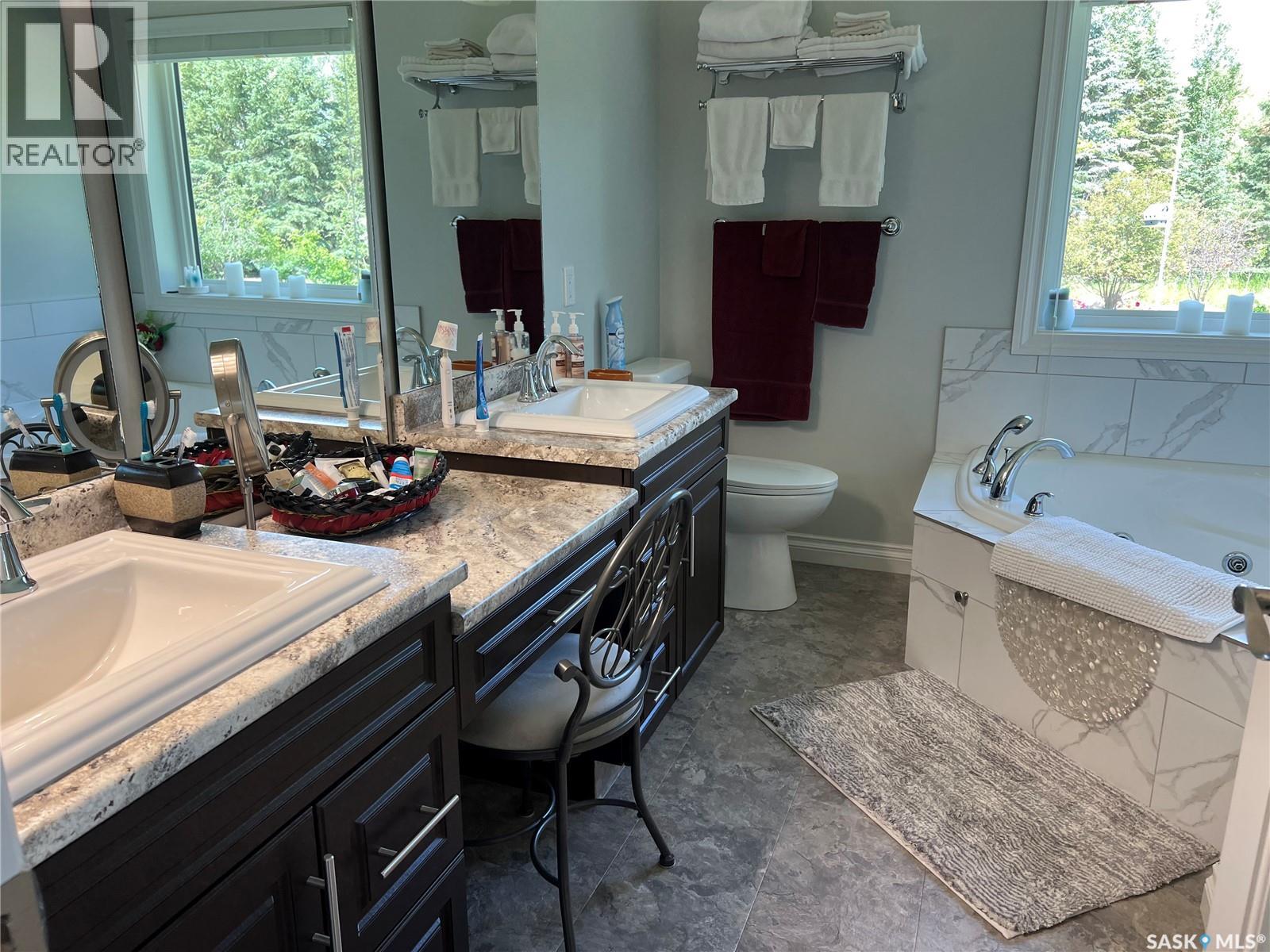 527 McAllister AVENUE - Image 69