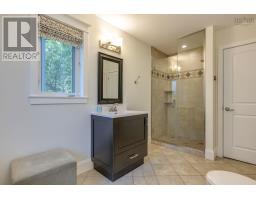3 Queens Court W, Kentville, NS B4N0G4 Photo 30