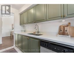 305 - 1941 Queen Street E, Toronto, ON M4L1H7 Photo 12