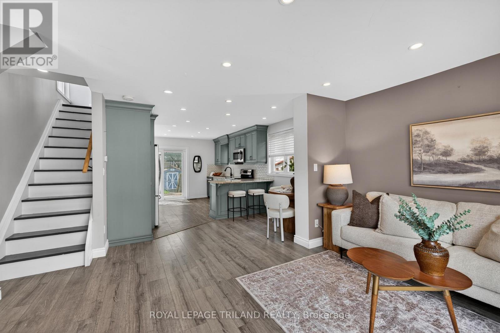 29 MARLBORO STREET - 6