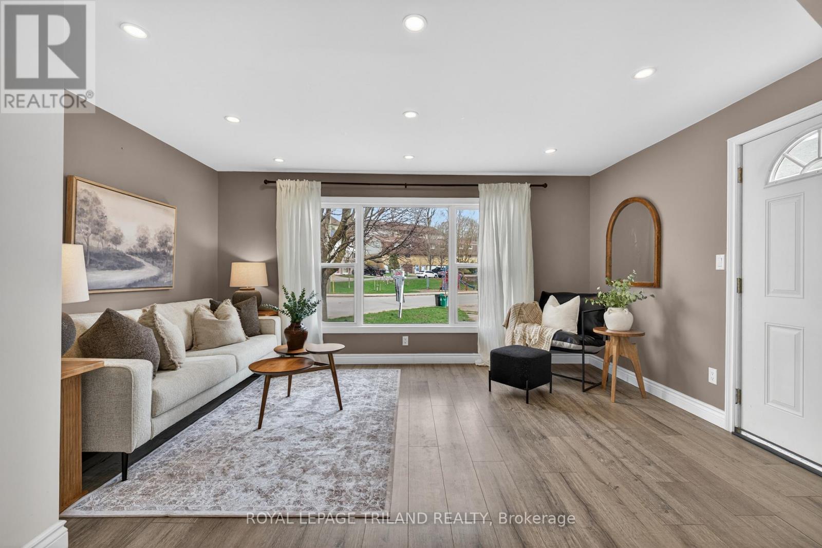 29 MARLBORO STREET - 9