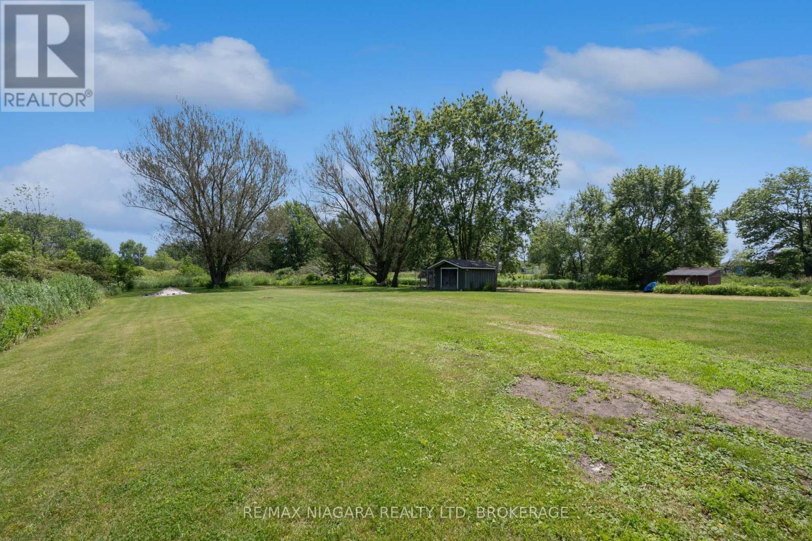 11809 SIDEROAD 18 - 31