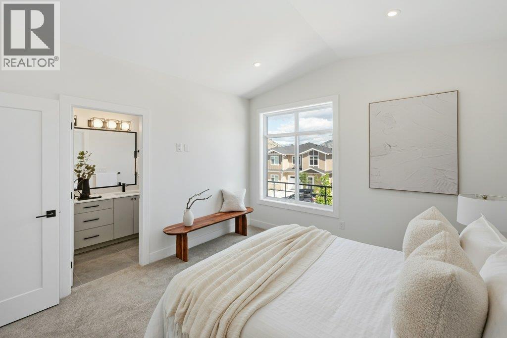 387 Chardonnay Avenue - 36