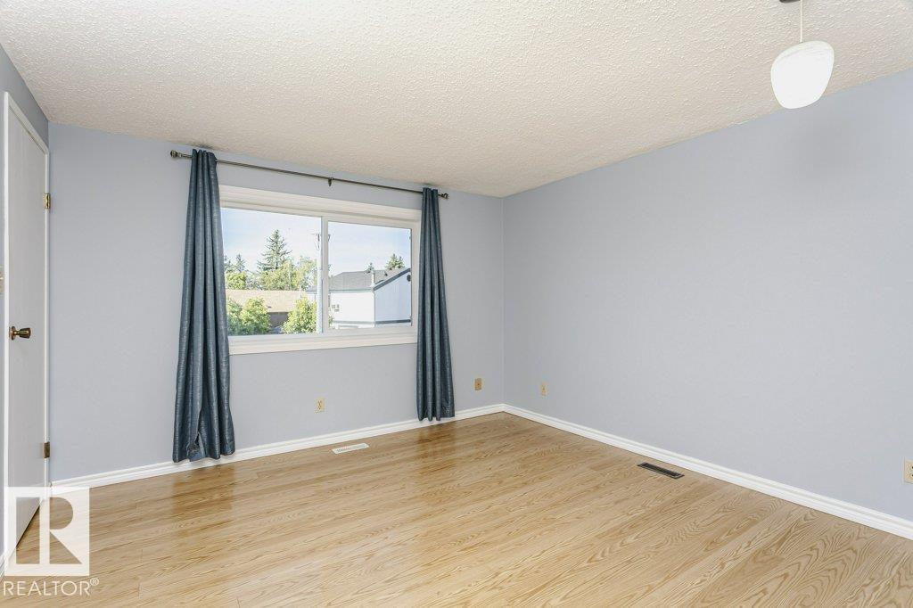 5510 92C AV NW — photo 20