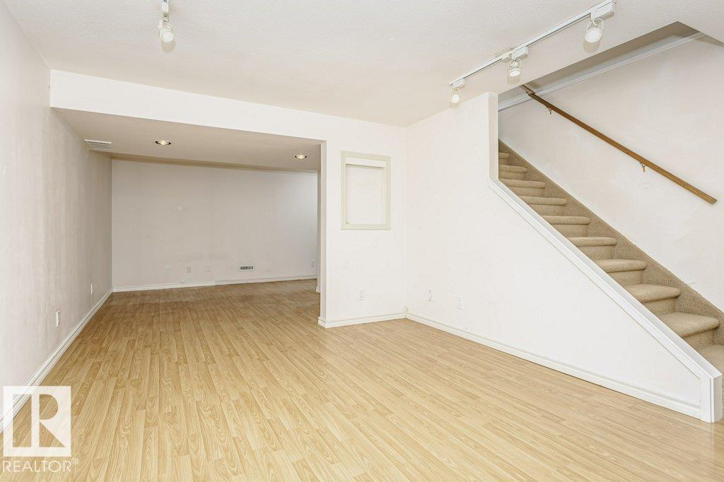 5510 92C AV NW — photo 30
