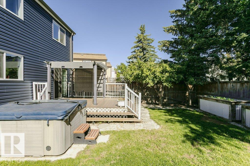 5510 92C AV NW — photo 46