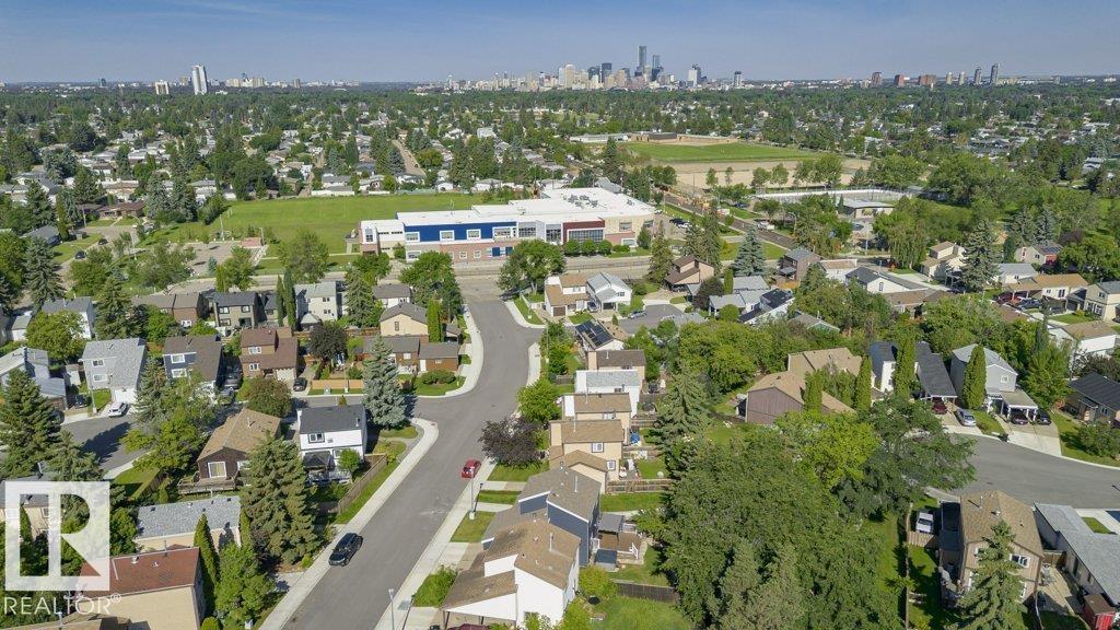 5510 92C AV NW — photo 57