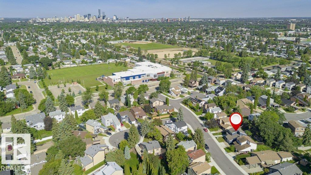 5510 92C AV NW — photo 58