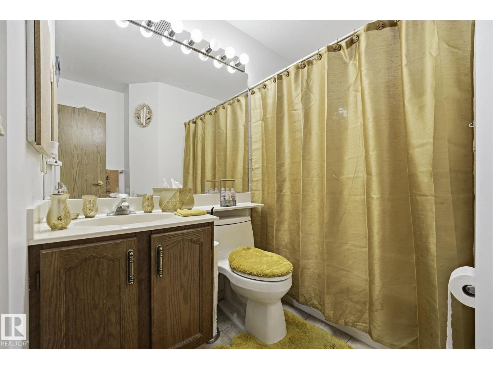 10840 25 AV NW - 26