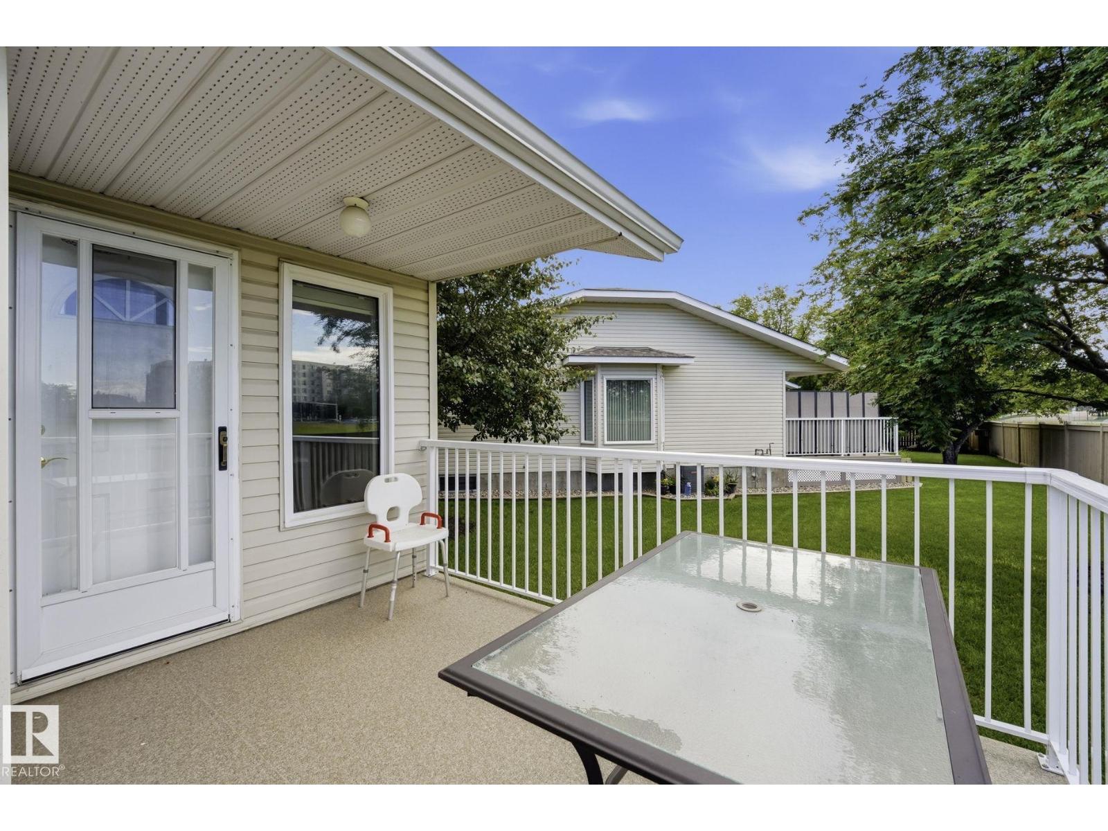 10840 25 AV NW - 41