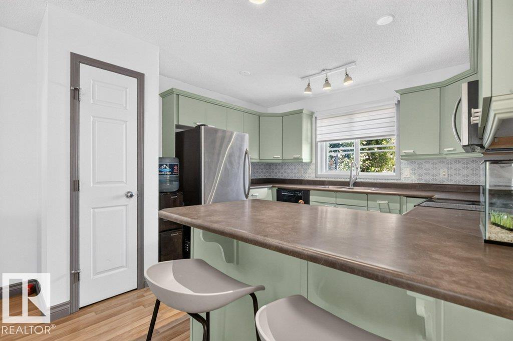 21320 90 AV NW — photo 13
